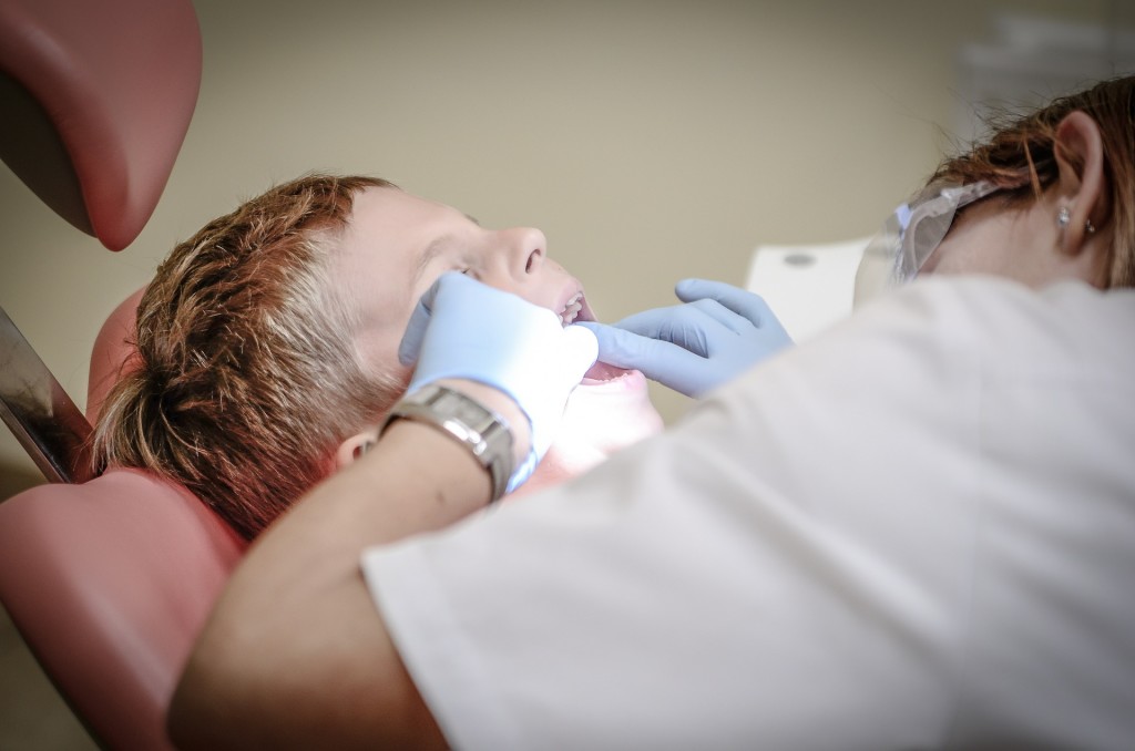 Help! My child hates the Dentist (7 Tips)